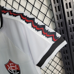 Imagem do Camisa Feminina Vitória 23/24