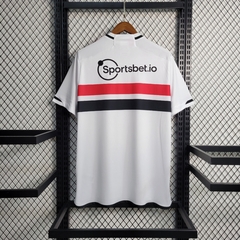 Camisa Branca do São Paulo 23/24 na internet