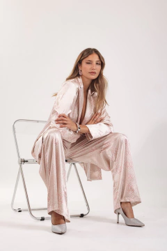 Conjunto Amira rosa en internet
