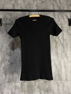 Camisa Gringa Canelada Preta