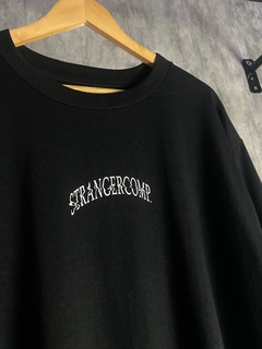 Camiseta Stranger Oversized Live Intencely na internet