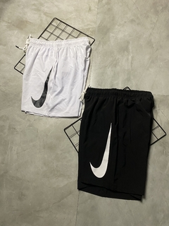 Bermuda Nike Fação