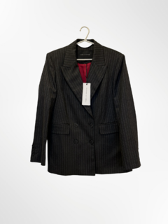 CONJUNTO SASTRERO CARMELA ACHAVAL en internet