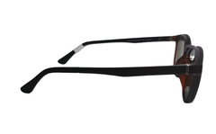 Armazon Vista Clip On Polarizado Vittorio People VIT 07425 (1599) en internet