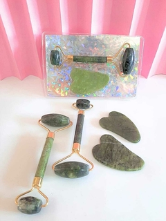 ROLLER MASSAGEADOR - PEDRA ROLO JADE + GUA SHA