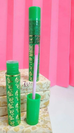 LIP-MAGIC AMARMAKE