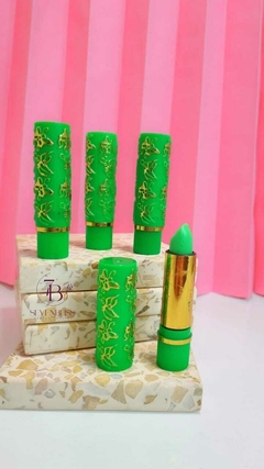 LIP-STICK (BATOM MAGICO) BELLA FEMME - comprar online