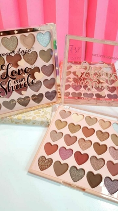 paleta de Sombras Love Every Shade AMOR ANJO