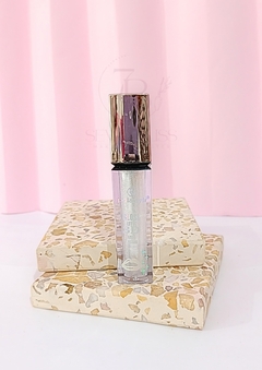 LIP GLOSS COM BRILHO POLA AYLR - 3D - comprar online