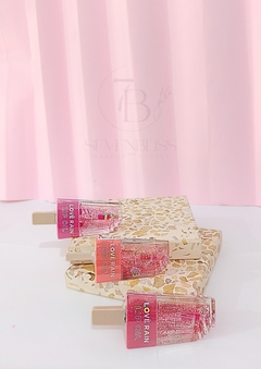 LIP GLOSS LOVE RAIN ( COR SORTIDO ) INFANTIL - Picolé com glitter na internet