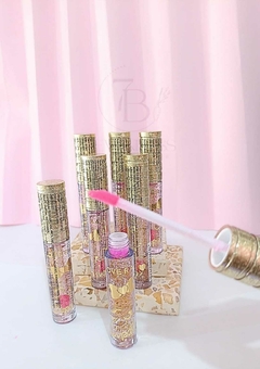 Lip Gloss KISS Magic Love Rain - SevenBliss makeup