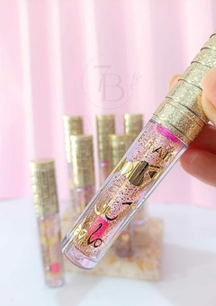 Lip Gloss KISS Magic Love Rain - comprar online
