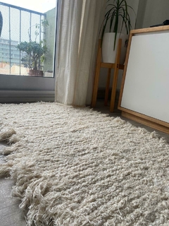 Alfombra Yabi crudo en internet