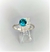Anillo con cristal