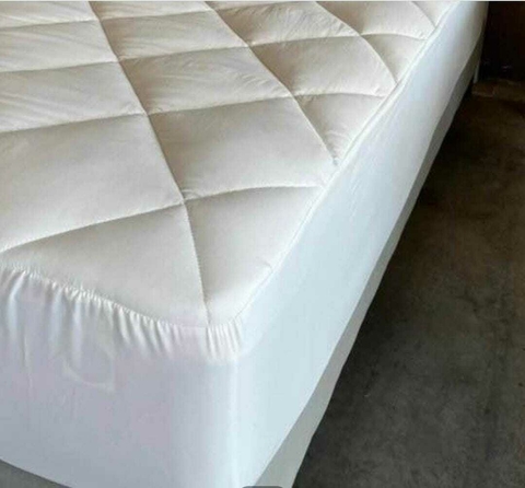 Protector de colchón matelasseado
