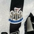 Camisa Newcastle Titular | 23/24 | Versão Jogador Masculino - Preta e Branca na internet