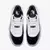 Air Jordan 11 Concord na internet