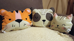 Almohadones de tela -tigre, panda y gatito
