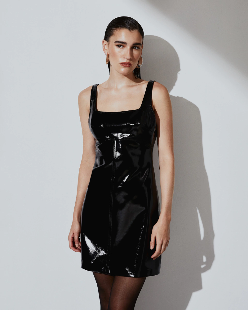 Vestido Vinil Fivela
