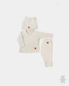 SET BATITA- PANTALON Y GORRO REEB-4039041 - comprar online