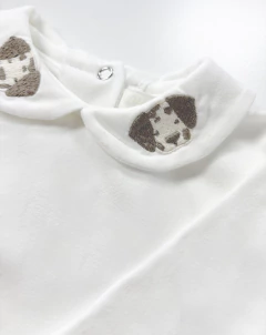BODY CUELLO BORDADO PERRO 4945003 en internet