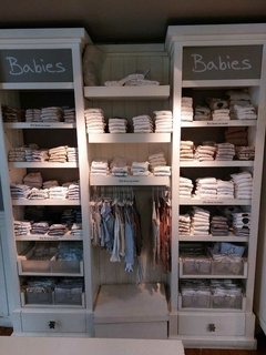 MUEBLE EXHIBIDOR BABIES CHICO