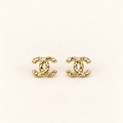 Brinco Chanel 8mm Banhado a Ouro