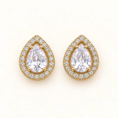 Brinco Gota 14mm Cravejada Banhado a Ouro Cor: Cristal