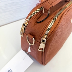 Bolsa Tiracolo Dois Ziperes - comprar online