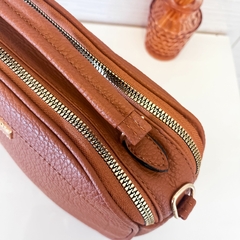 Bolsa Tiracolo Dois Ziperes na internet