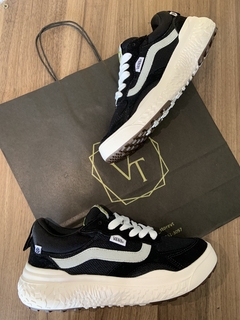 Tênis Vans Ultrarange