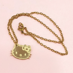 COLLAR DE ACERO QUIRURGICO CON DIJE DORADO HELLO KITTY