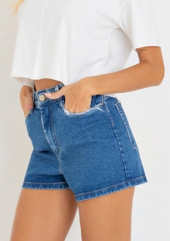Short mom fem - comprar online