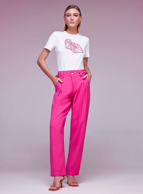 T-shirt catarina bordada