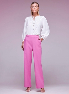 Calça fem flavia pantalona cor cru