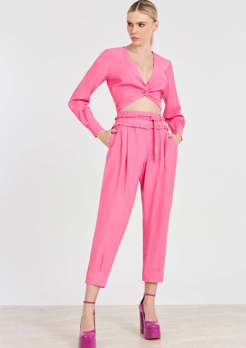 Blusa cropped com torcido