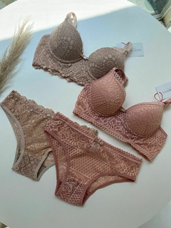 CONJUNTO ZORAIDE - Doce Pimenta Lingerie