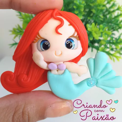 Aplique para laço Princesa Ariel com calda de sereia • A Pequena Sereia • Feito em biscuit