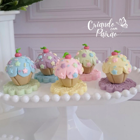 Aplique Cupcakes Estrelinha Candy Collor • Feito em Biscuit (Valor Unitário) - comprar online