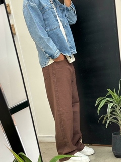 BAGGY BROWN en internet