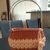 BOLSA DE MÃO EM CROCHÊ - FEITA À MÃO - TERRACOTA E SALMÃO