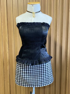 Blusa sem mangas com renda e babado - TAM 40 - comprar online