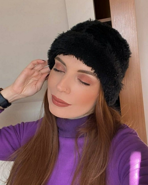 Touca/Chapéu de pelinhos - comprar online