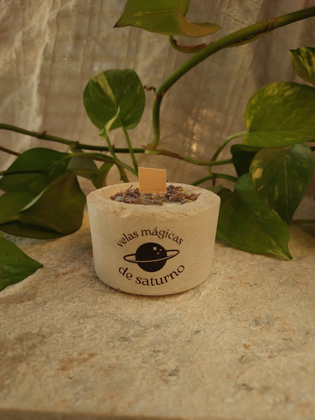 Vela Lavanda de Saturno 65g