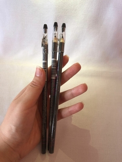 Lápis Preto para Olhos - Bella Femme