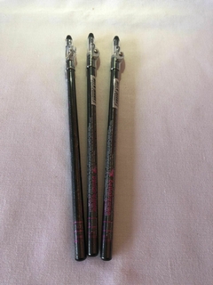 Lápis Preto para Olhos - Bella Femme - comprar online