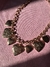 Collar corazones relicarios textura