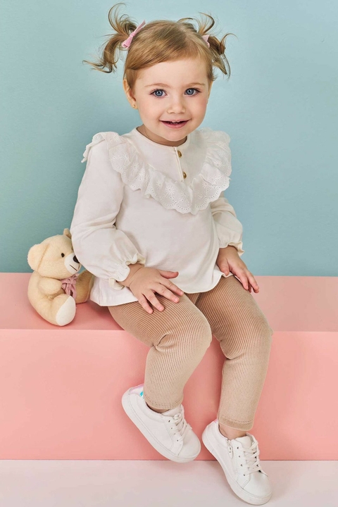 Conjunto de Bata e Legging em Cotelê Kukiê