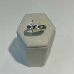 Anillo medio sin fin frente oro