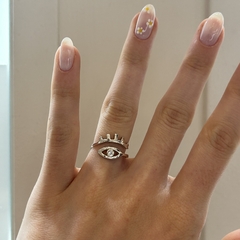 Anillo de plata ojo y un cubic